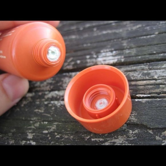 Borghese Fango Delicato Active Mud For Delicate Dry Skin Mask Sample 1 oz Tube - Picture 5 of 5